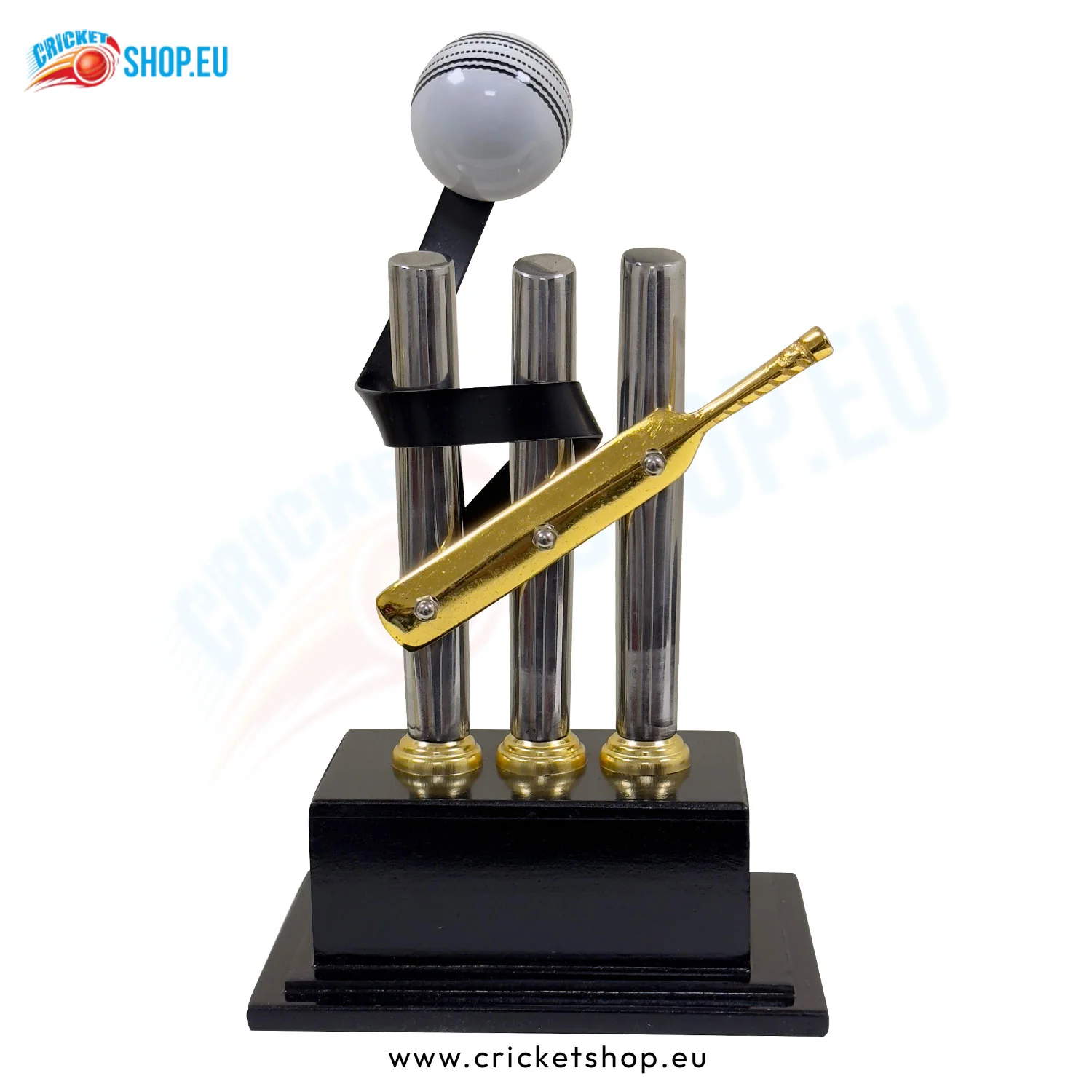 Cricket Bat Ball & Stump Trophy - Image 3