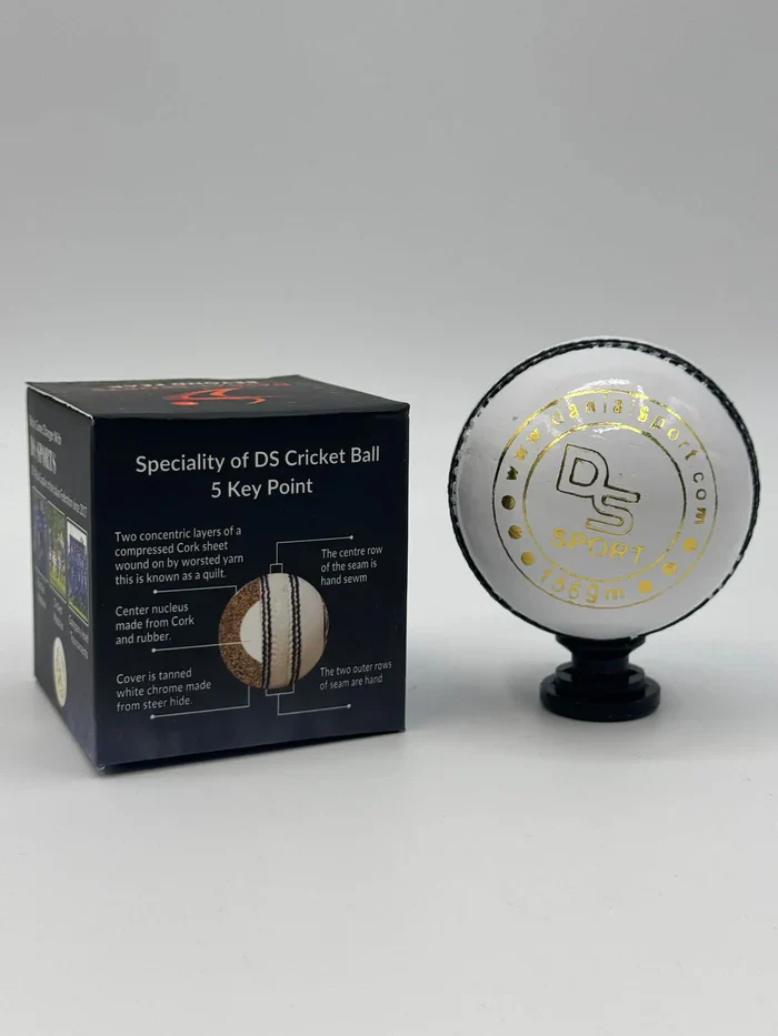 DS 40 Over Cricket Ball (6 Balls) - Image 3