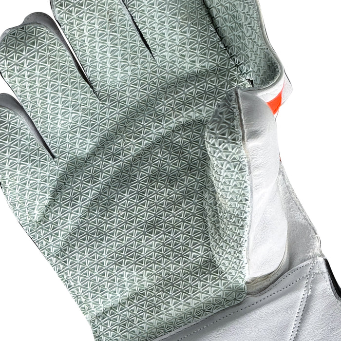 DS Supreme Wicket Keeping Gloves - Image 4