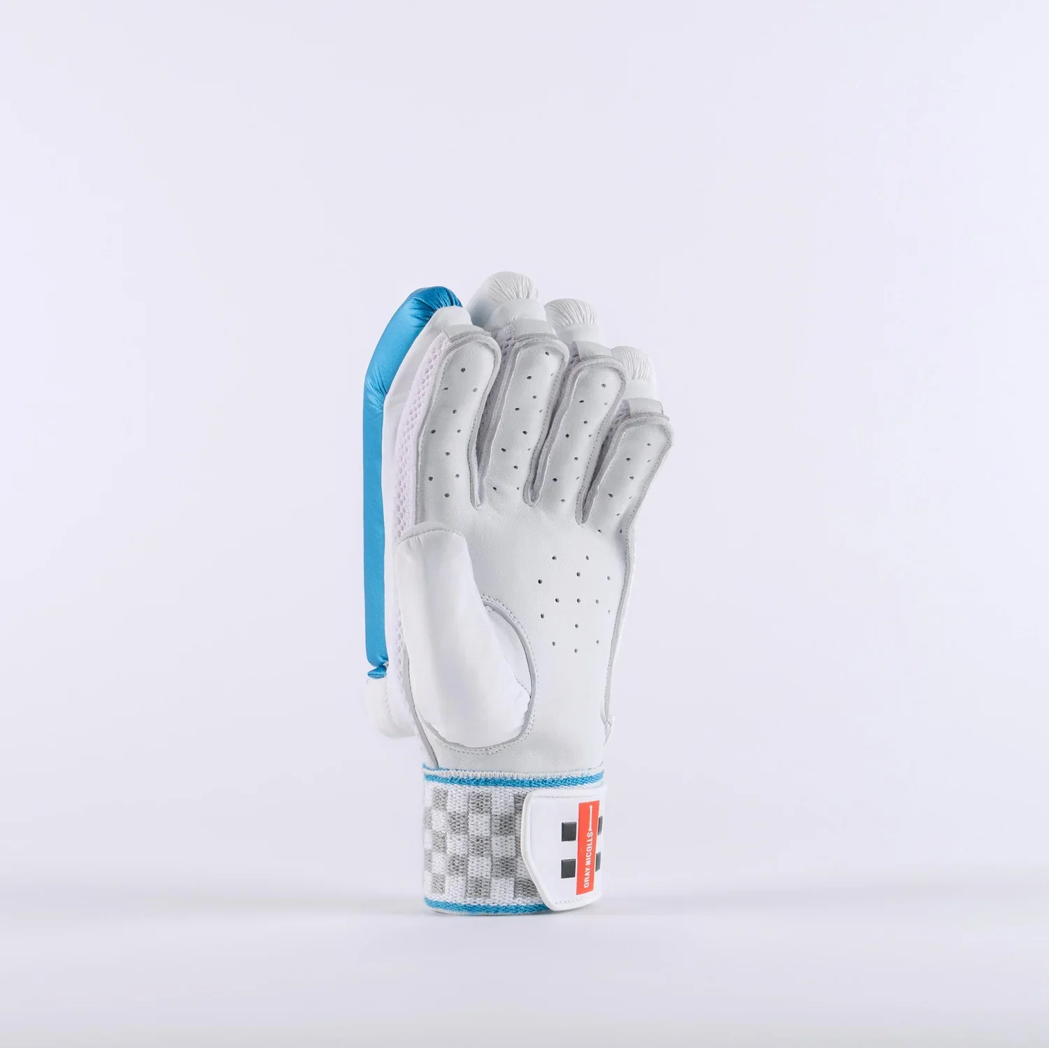 Gray Nicolls Club Collection Batting Gloves - Image 3