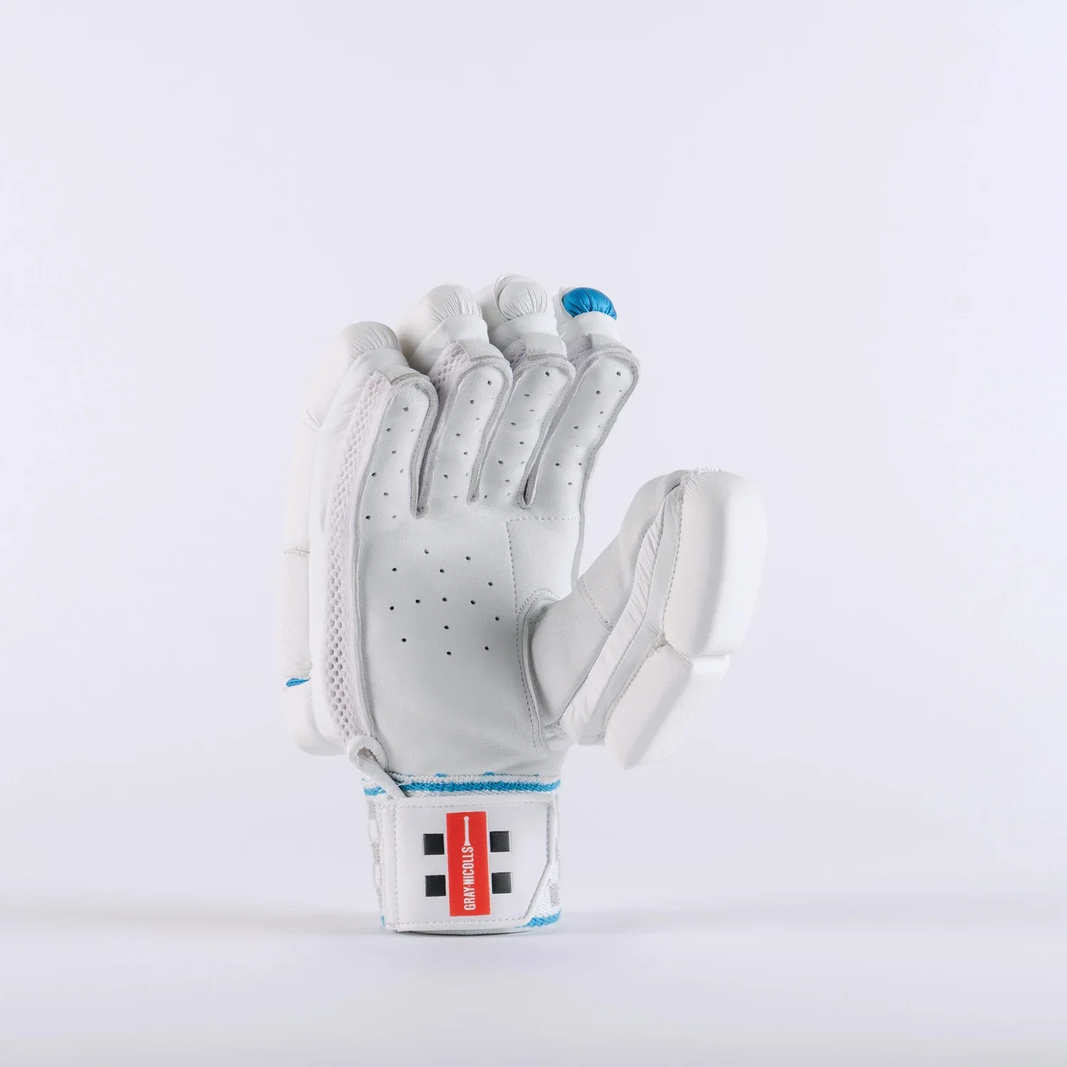 Gray Nicolls Club Collection Batting Gloves - Image 6
