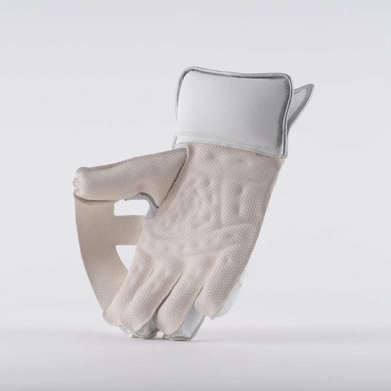 Gray Nicolls Prestige Wicket Keeping Gloves Adult - Image 4