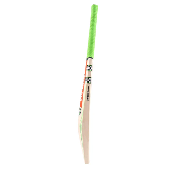 Gray Nicolls ShockWave 2.3 300 Adult Cricket Bat - Image 6