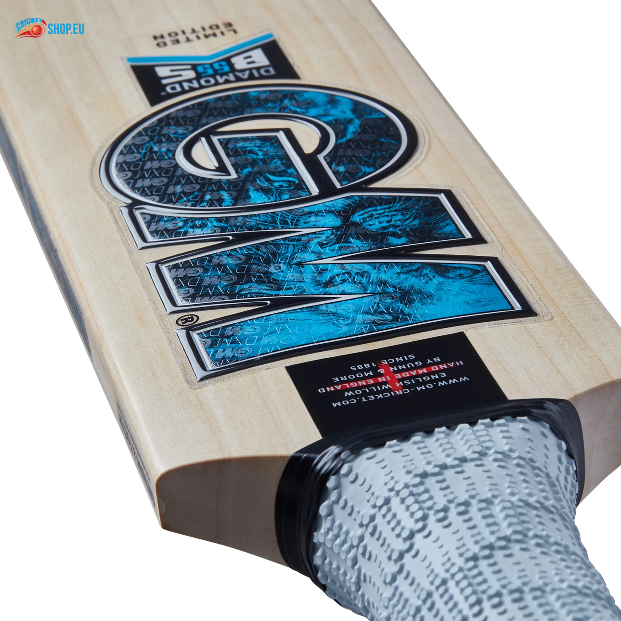 Gunn And Moore Diamond Signature Cricket Bat - Image 8