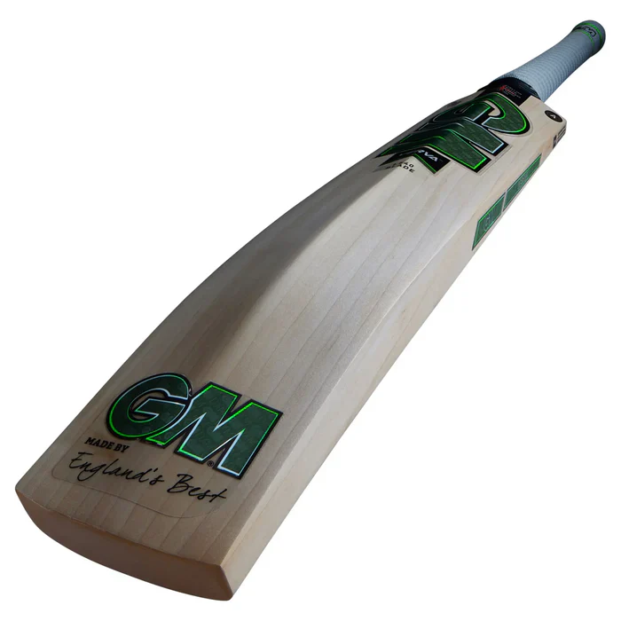 Gunn And Moore Verva DXM 404 Junior Cricket Bat - Image 6