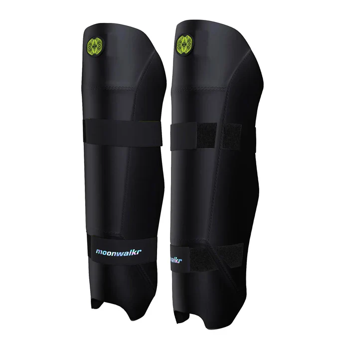 Moonwalkr Wicketkeeping Shin Guard - Image 12