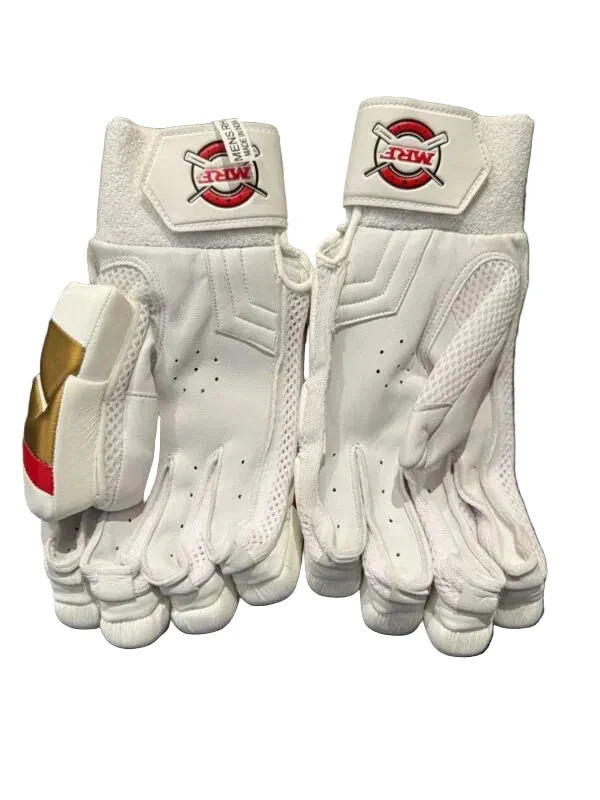 MRF Kingdom Cricket Batting Gloves - Image 3